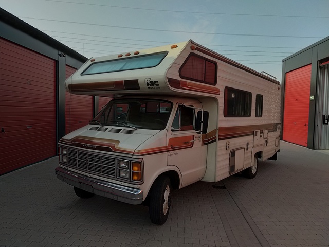 Our new baby - 79 KMC Camper - does it count? __IMG_20190630_191231