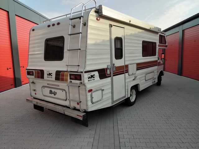 Our new baby - 79 KMC Camper - does it count? __IMG_20190630_191309